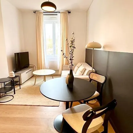 Emile - 1 Bedroom - Pierre Benite Apartment Oullins